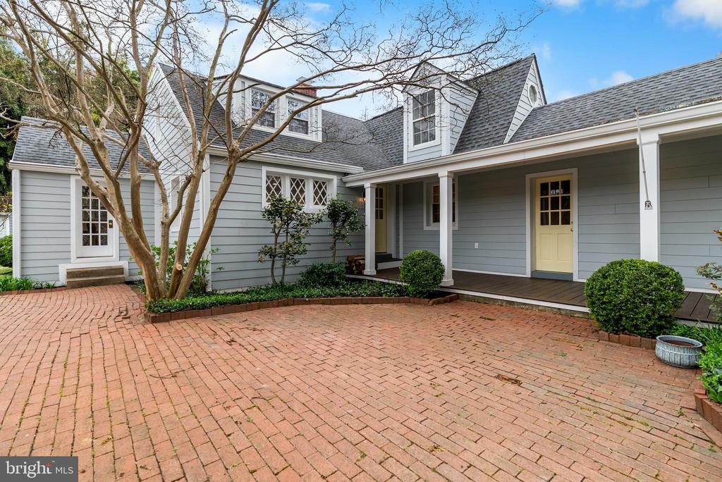 6420 15TH STREET