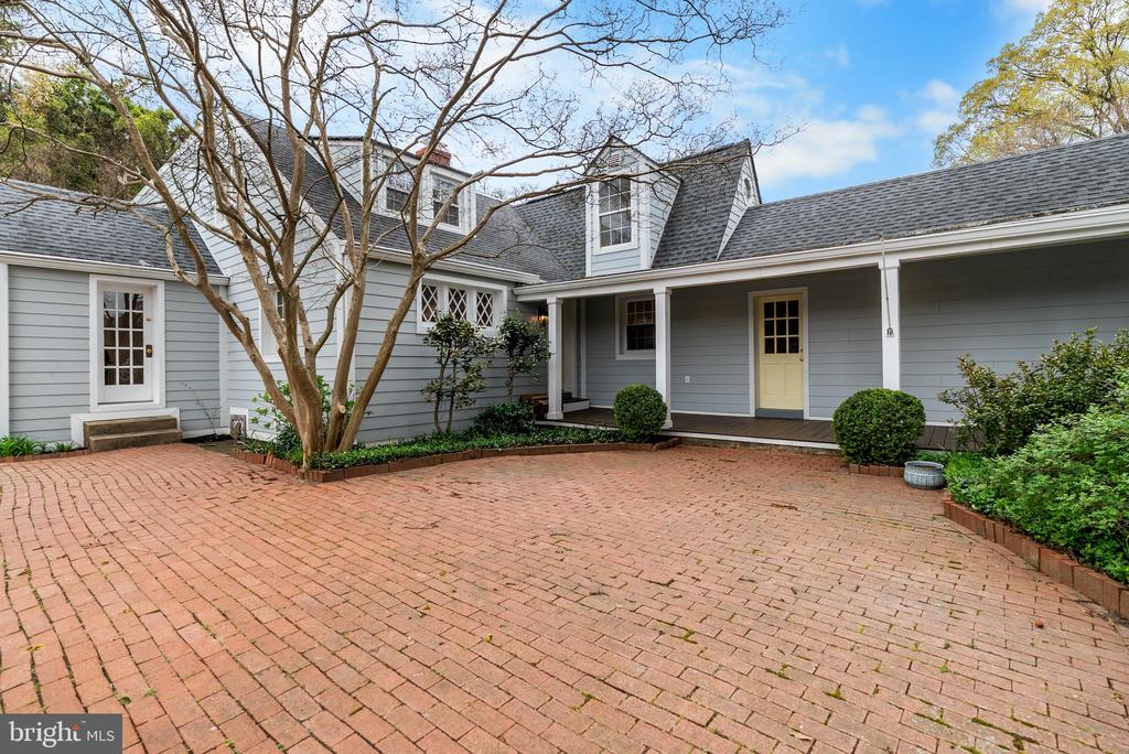 6420 15TH STREET