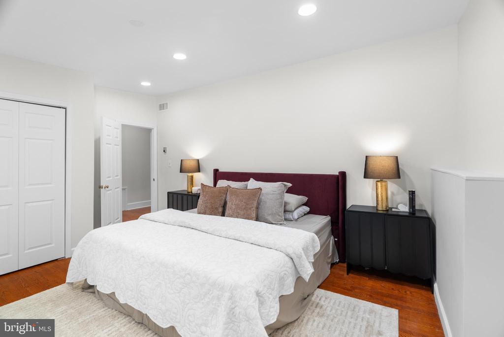 6420 15TH STREET