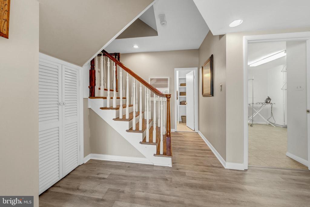 1513 HIGHWOOD DRIVE