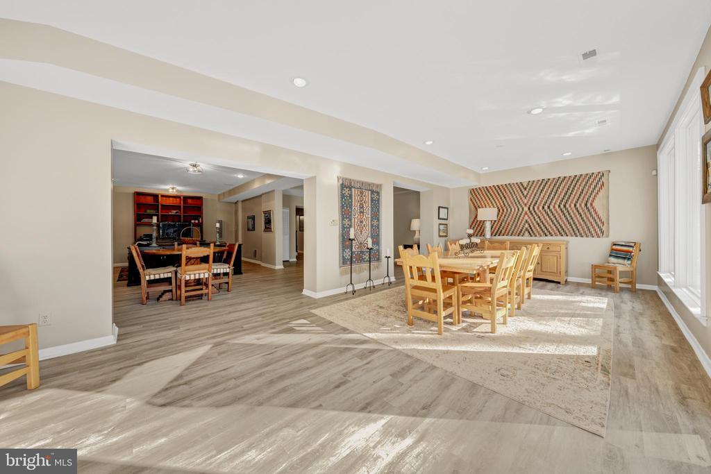 1513 HIGHWOOD DRIVE