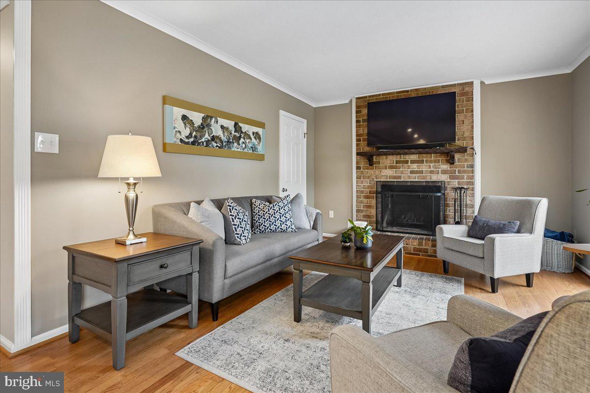 6404 KINGS LANDING ROAD