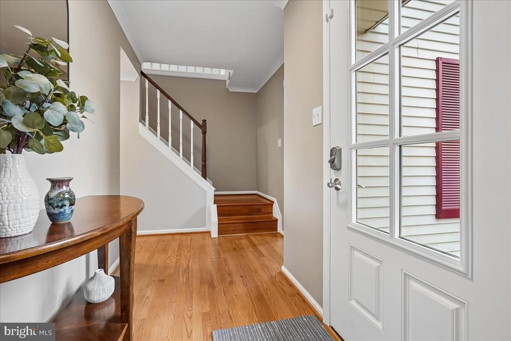 6404 KINGS LANDING ROAD