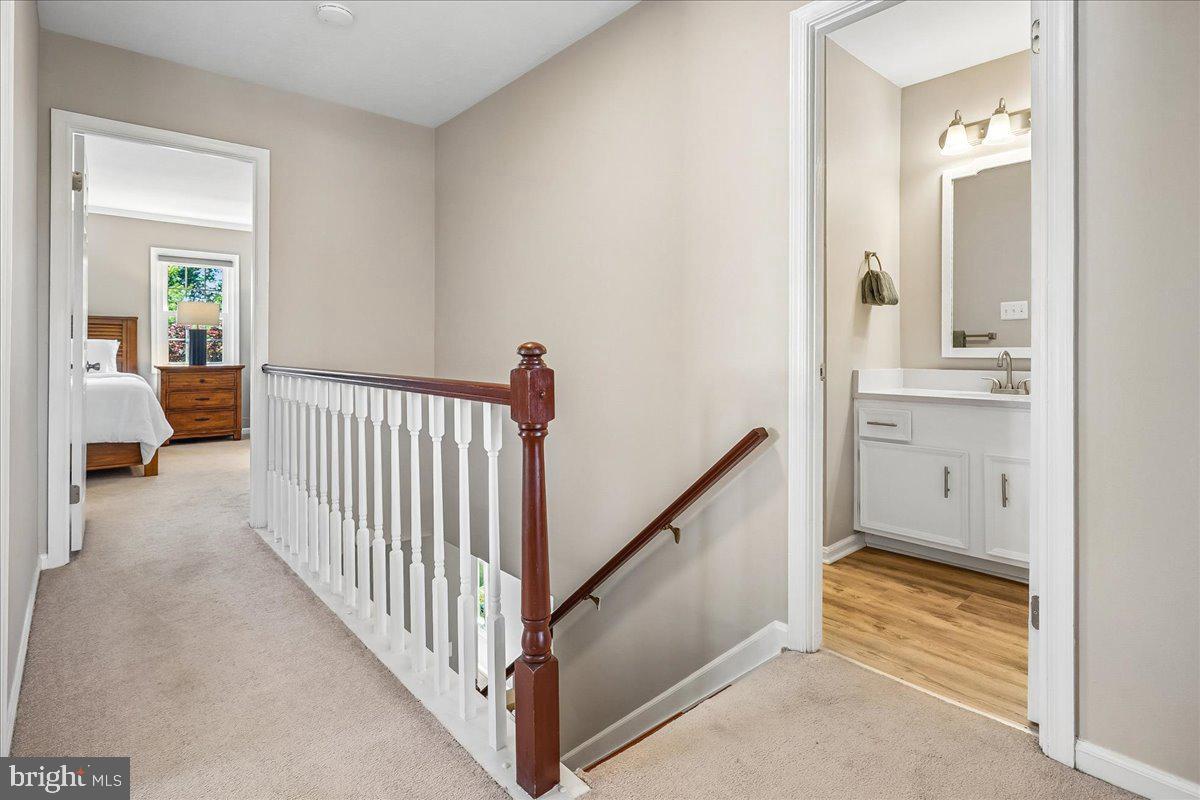 6404 KINGS LANDING ROAD