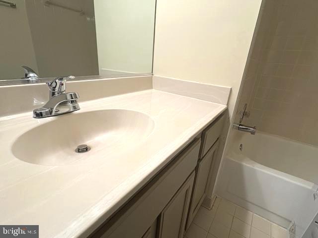 2162 KINGS GARDEN WAY