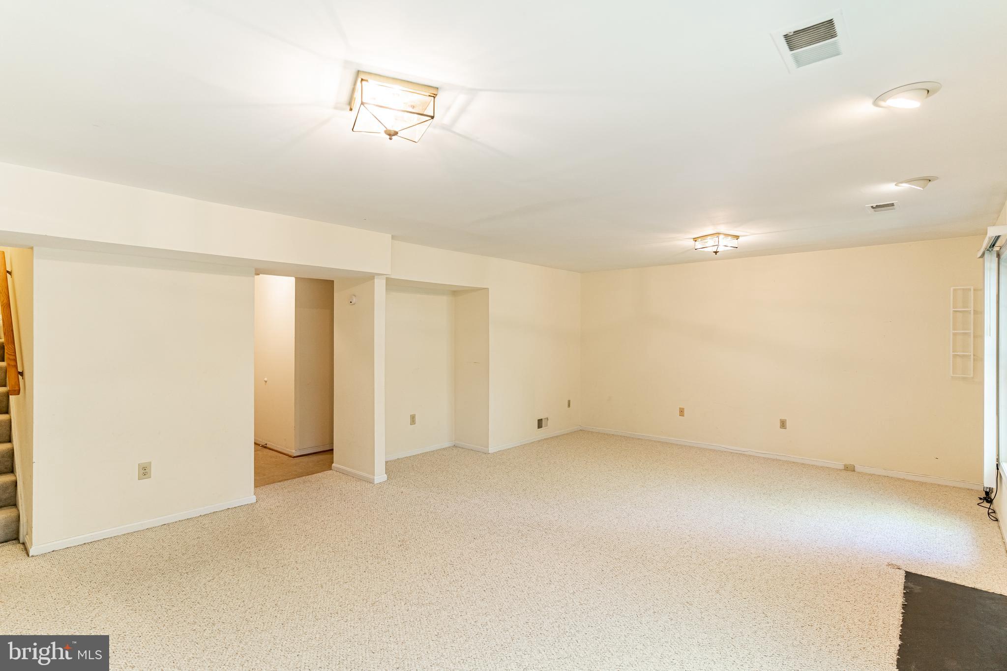 2162 KINGS GARDEN WAY