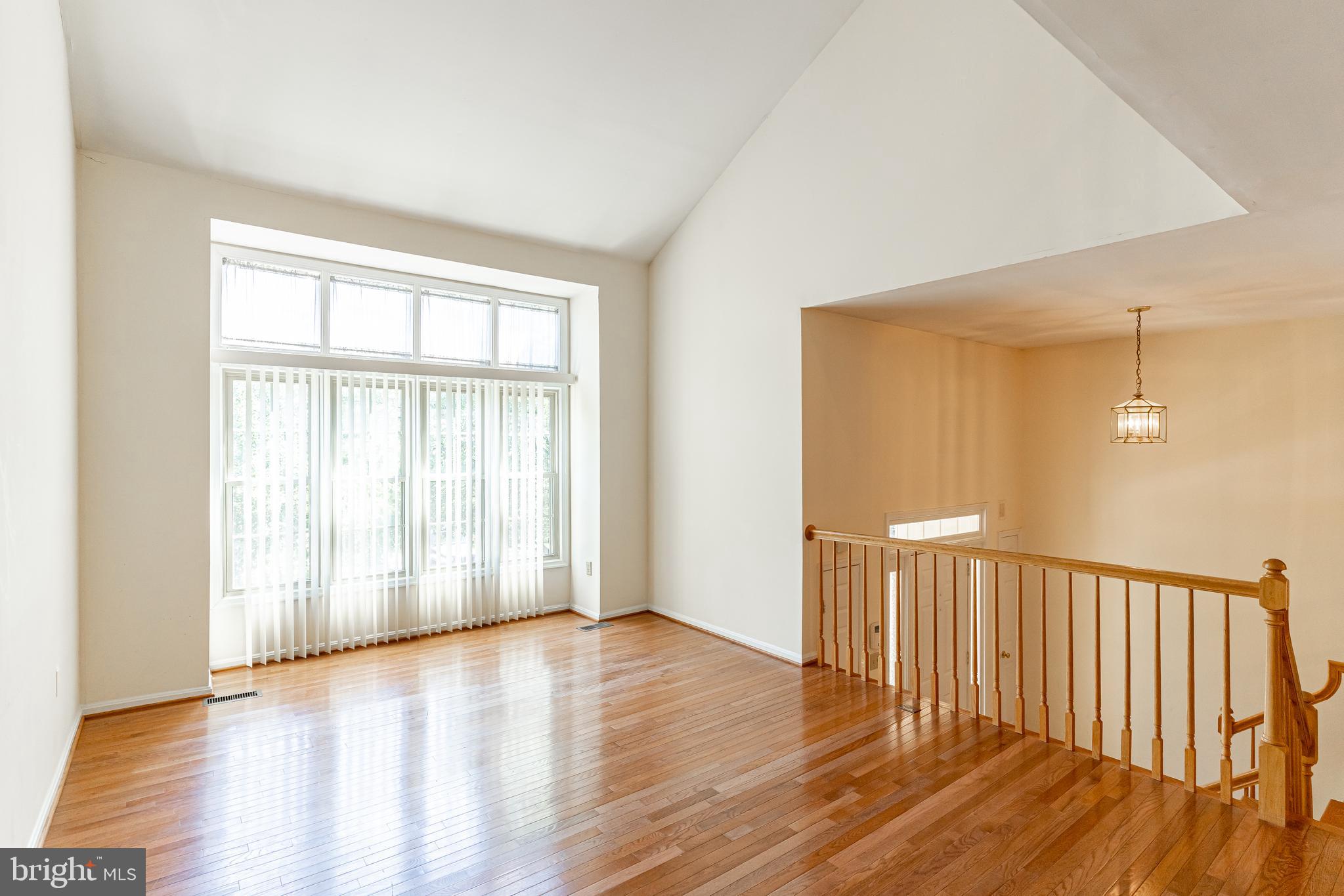 2162 KINGS GARDEN WAY