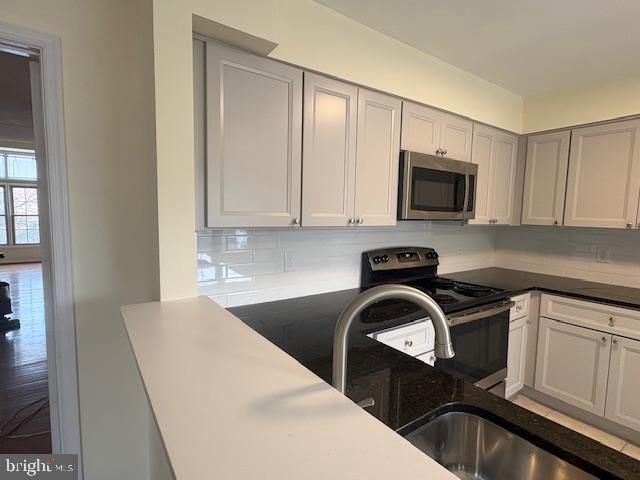 2162 KINGS GARDEN WAY