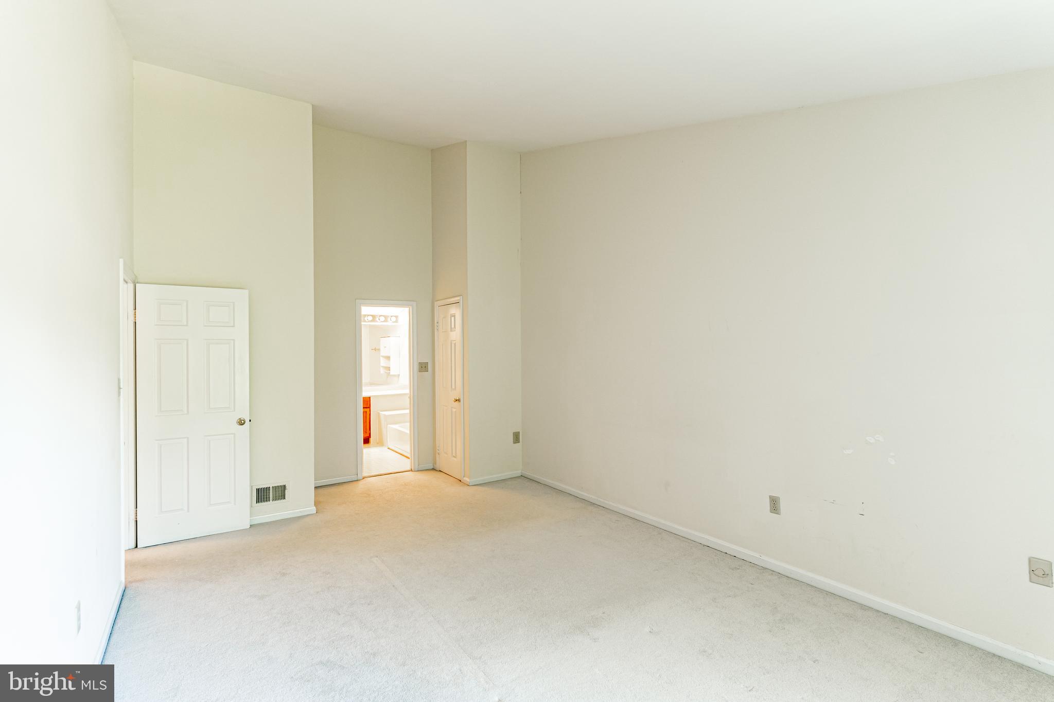 2162 KINGS GARDEN WAY