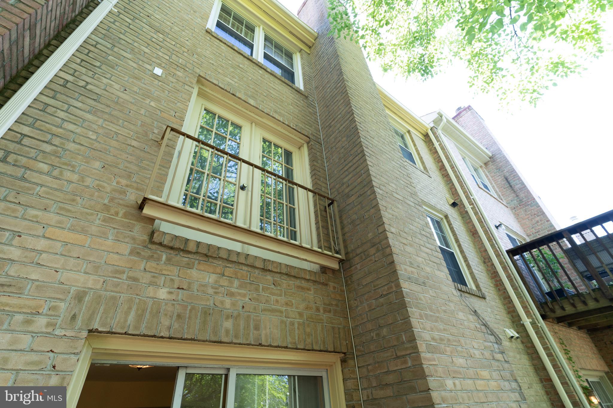 2162 KINGS GARDEN WAY