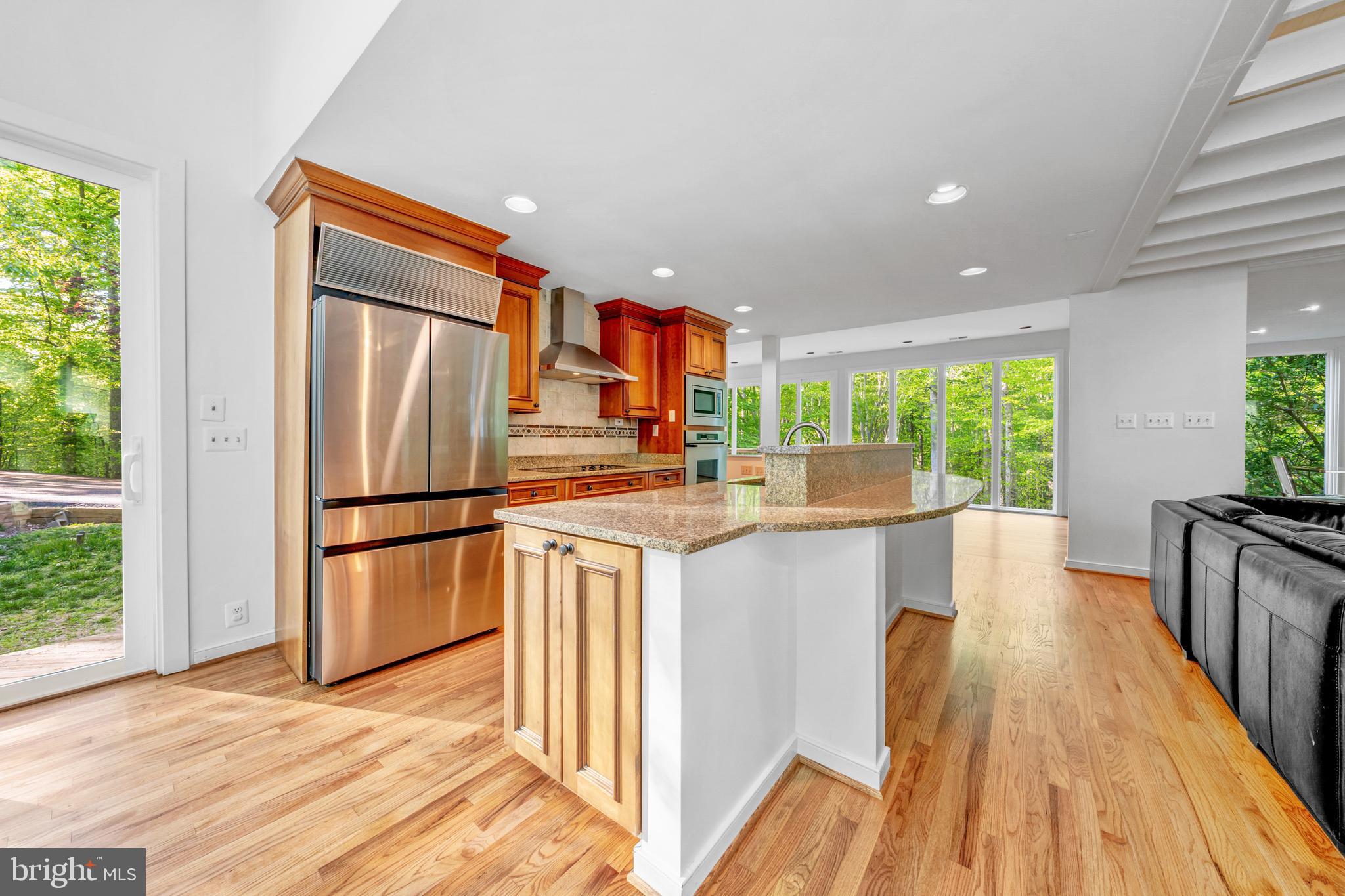 125 EAGLES MERE ROAD