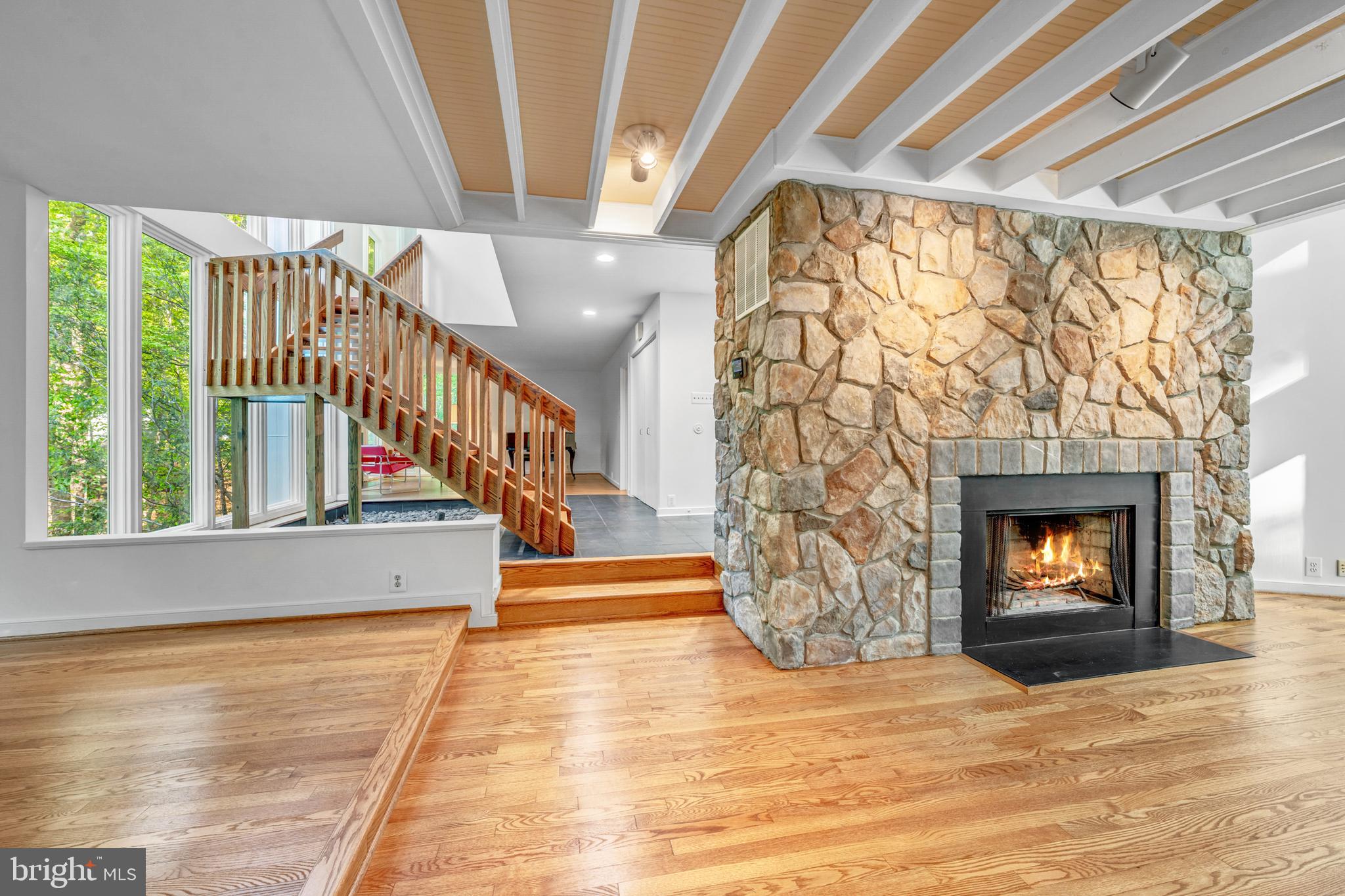 125 EAGLES MERE ROAD