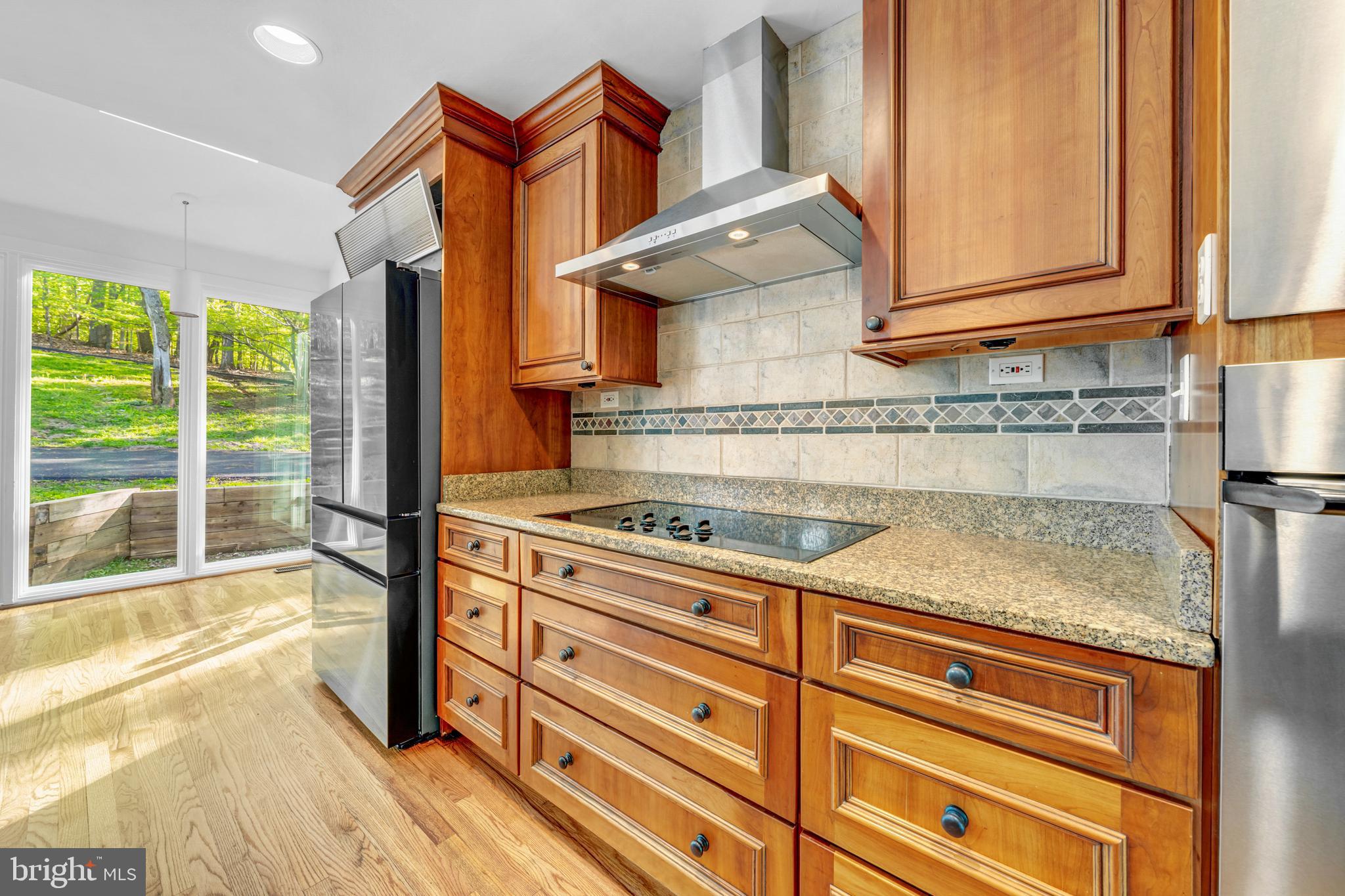 125 EAGLES MERE ROAD