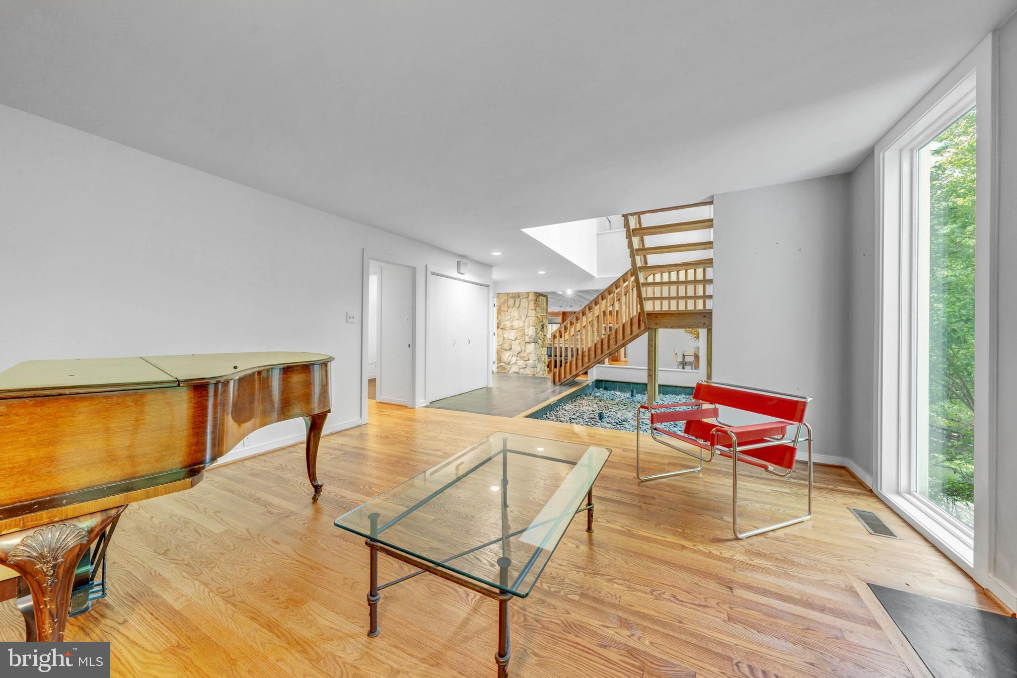 125 EAGLES MERE ROAD