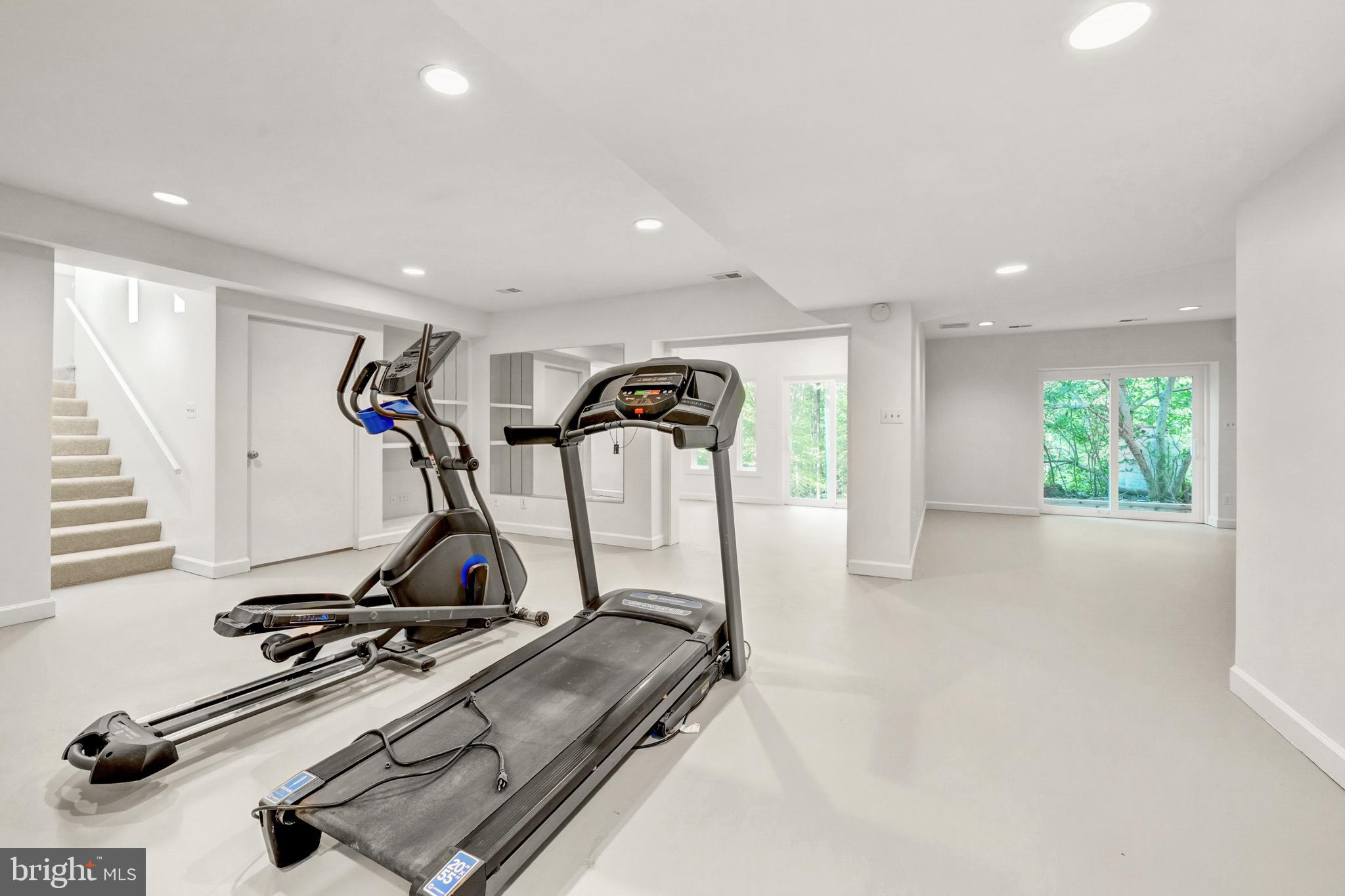 125 EAGLES MERE ROAD