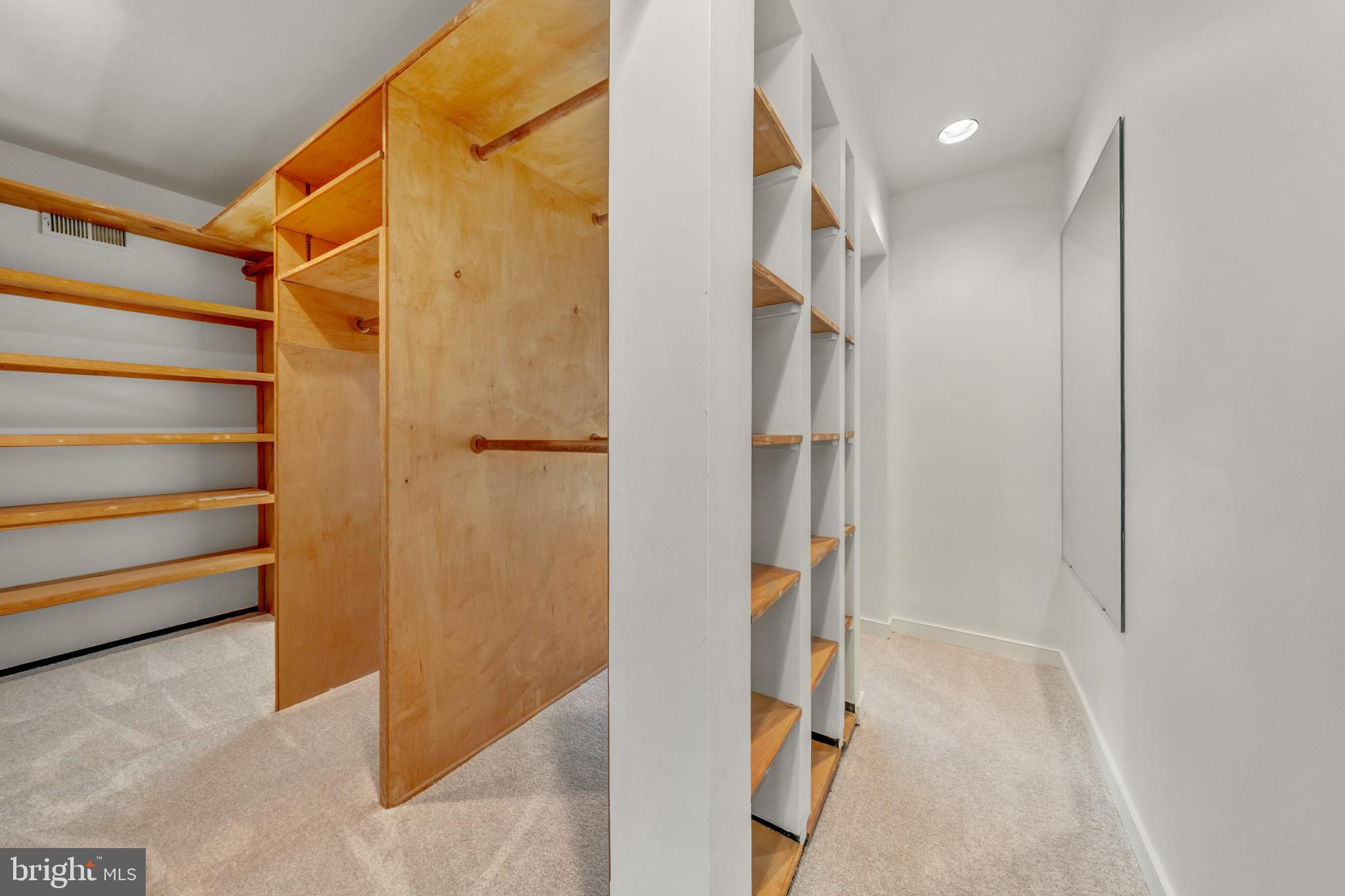 125 EAGLES MERE ROAD