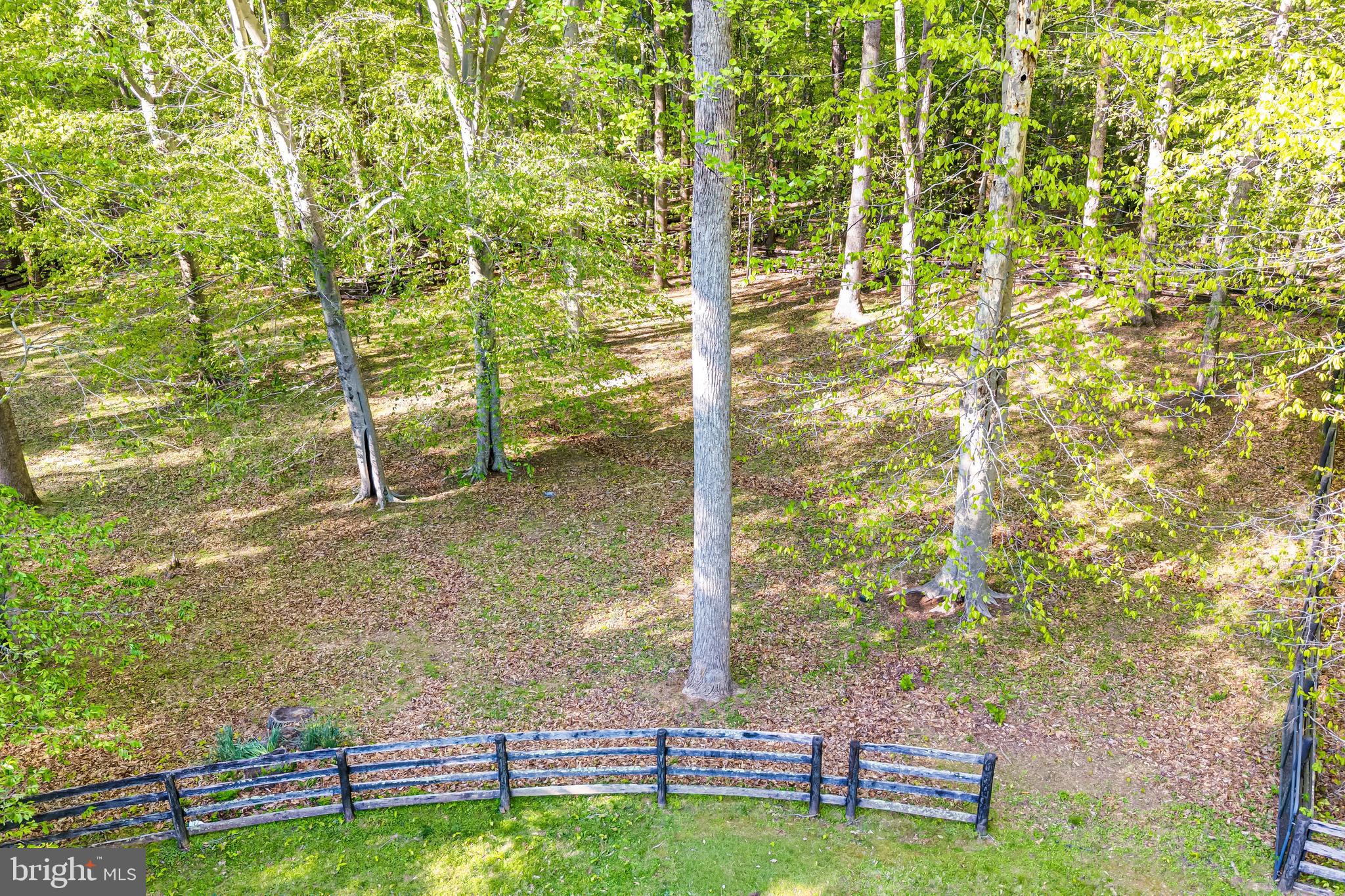 125 EAGLES MERE ROAD