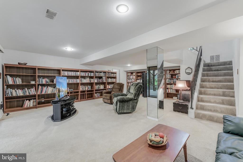 11819 BLUE SPRUCE ROAD
