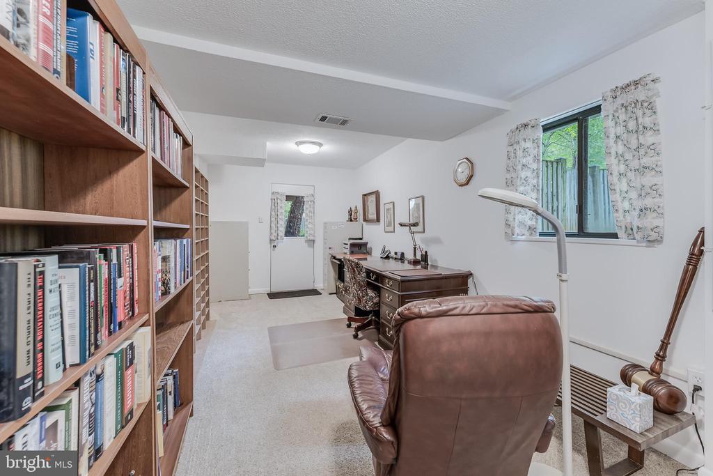 11819 BLUE SPRUCE ROAD