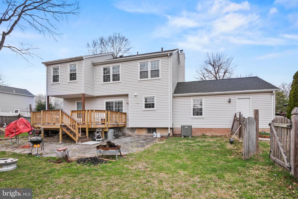 15123 PHILIP LEE ROAD