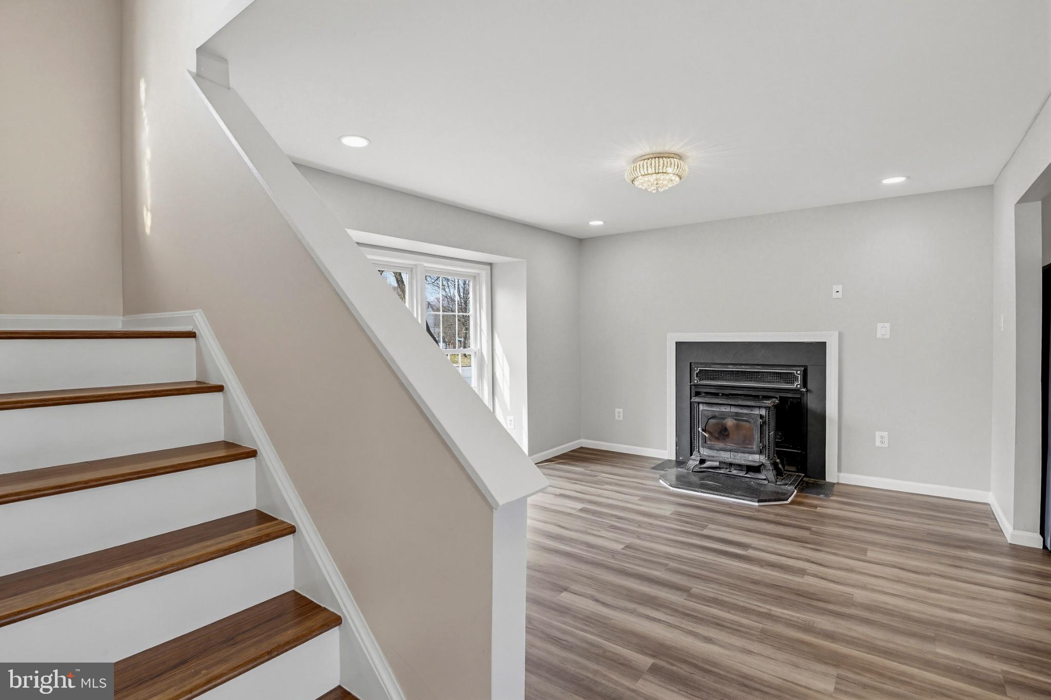 15123 PHILIP LEE ROAD