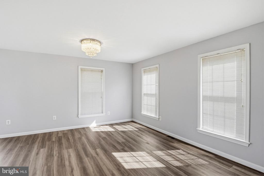 15123 PHILIP LEE ROAD