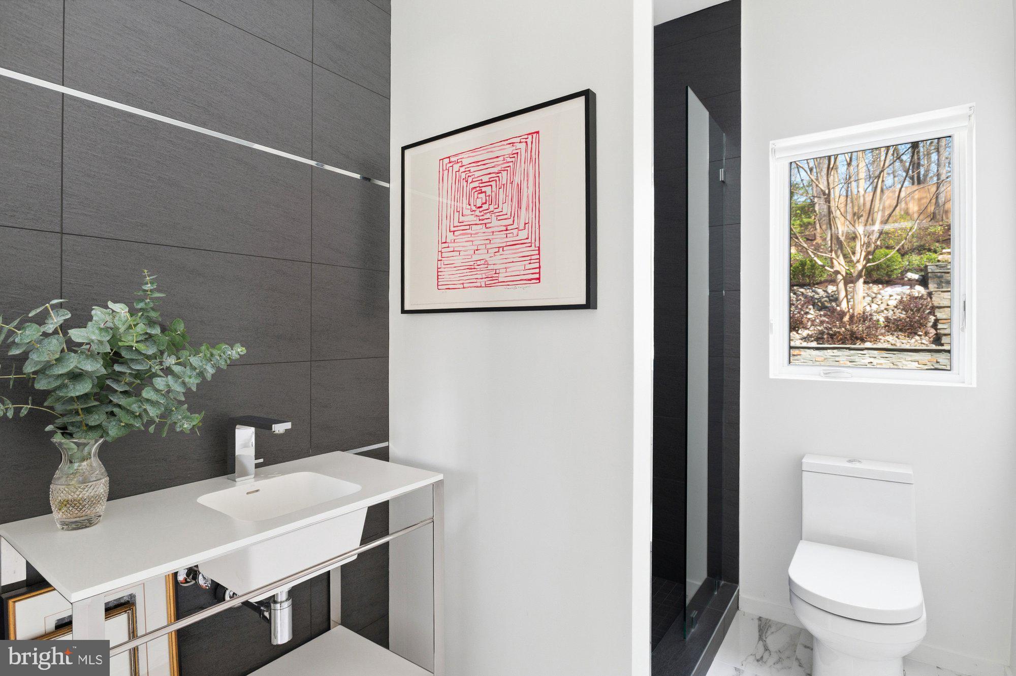 6016 CHESTERBROOK ROAD