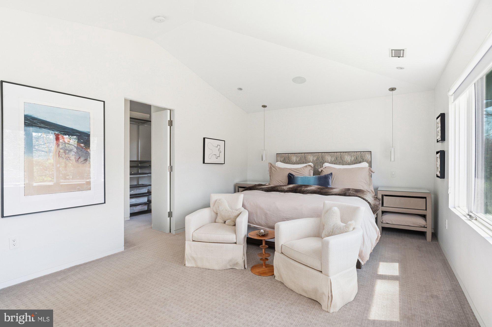 6016 CHESTERBROOK ROAD