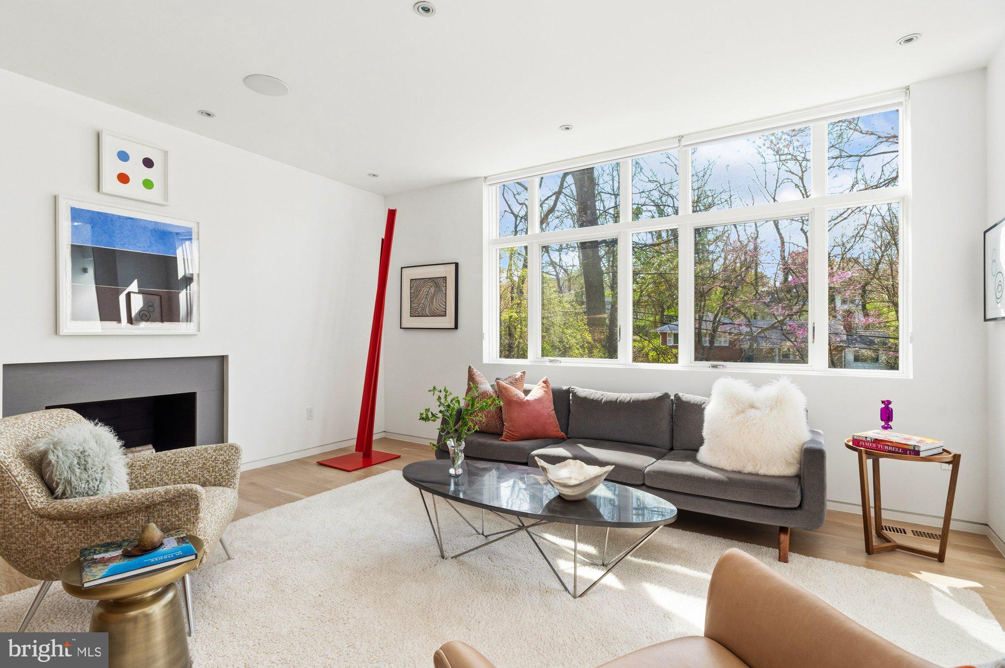 6016 CHESTERBROOK ROAD