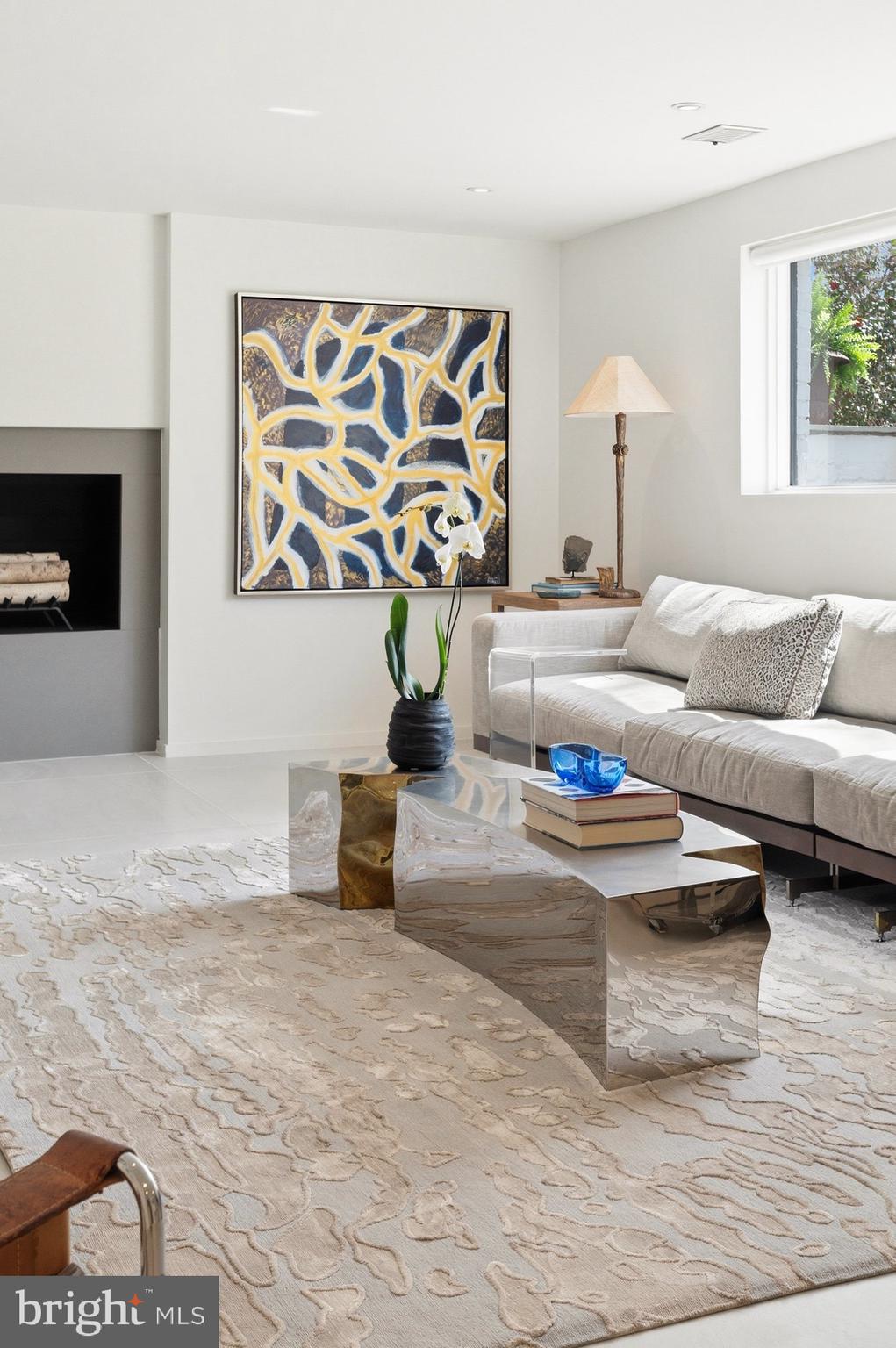 6016 CHESTERBROOK ROAD