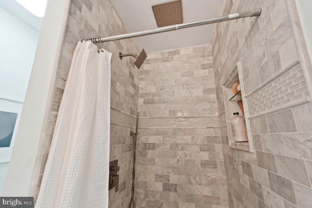 2005 WINGED FOOT COURT