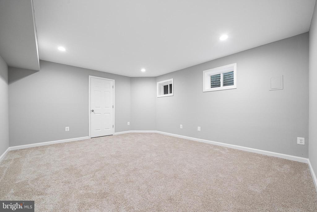 13910 STONEFIELD LANE