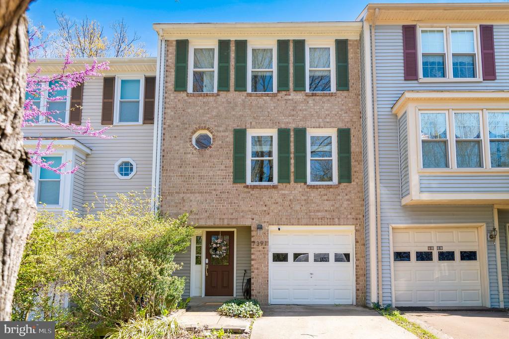 7391 STREAM WAY