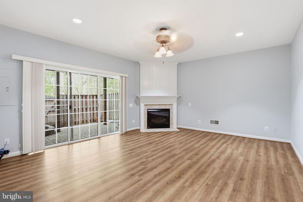 12880 FAIR VALLEY COURT