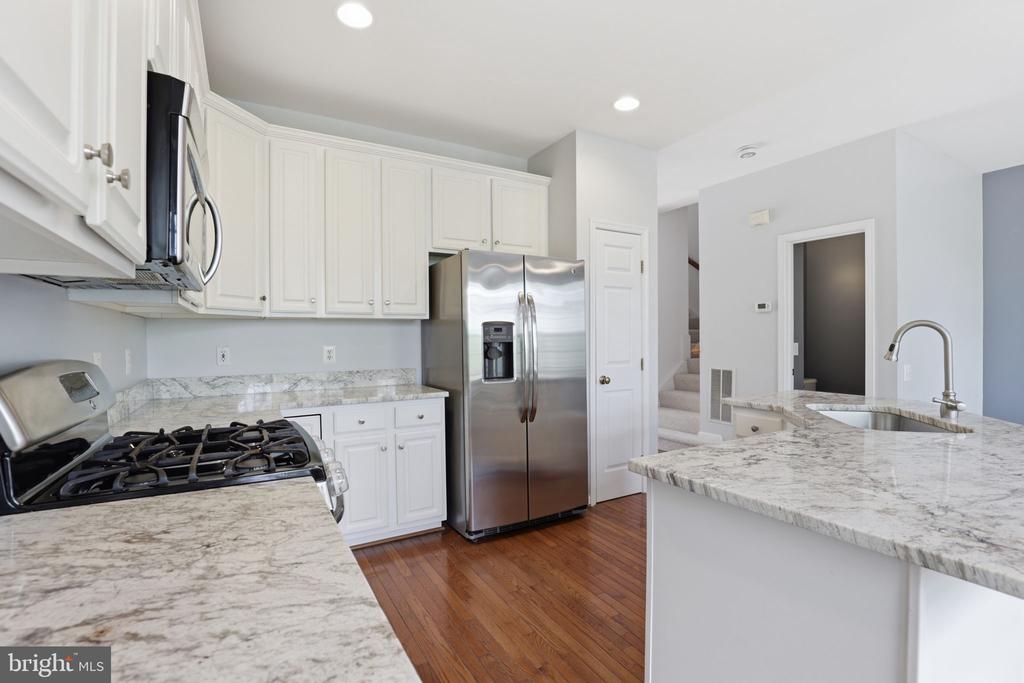 12880 FAIR VALLEY COURT