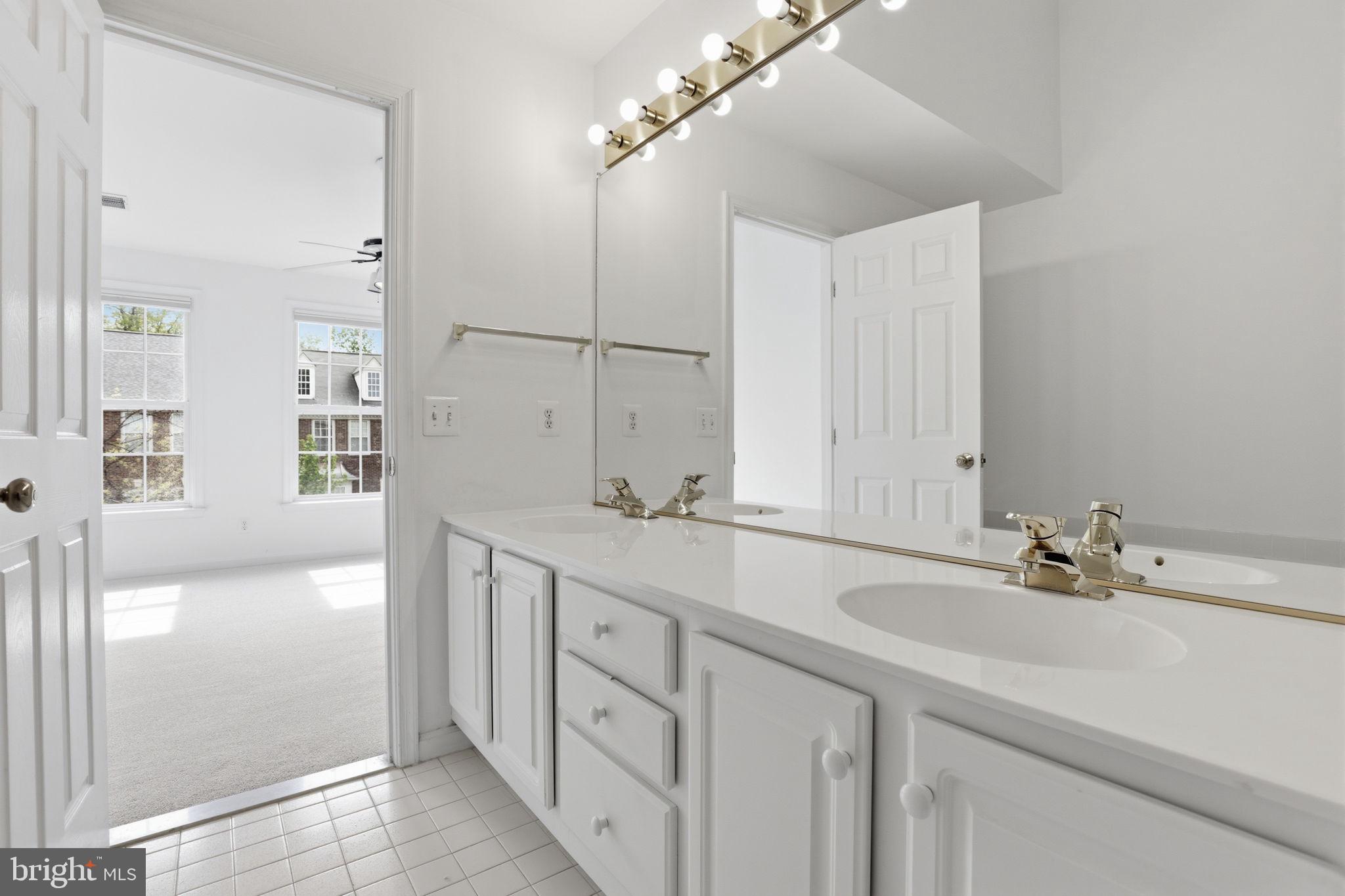 12880 FAIR VALLEY COURT