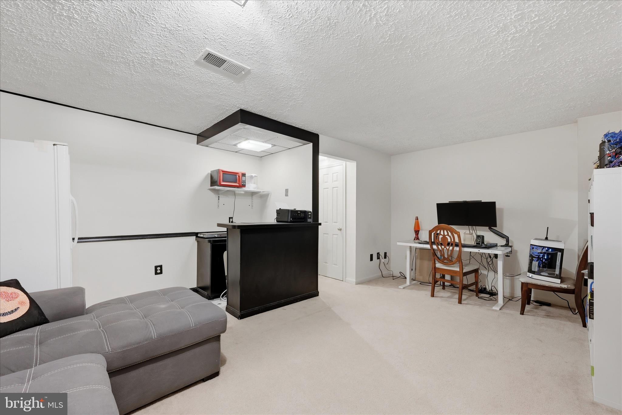 14434 SALISBURY PLAIN COURT