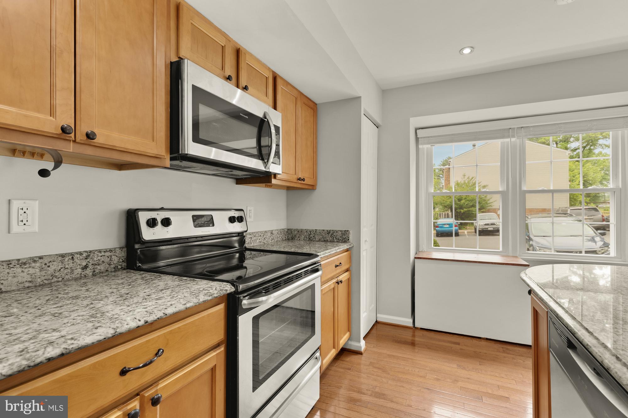 5039 HEAD COURT