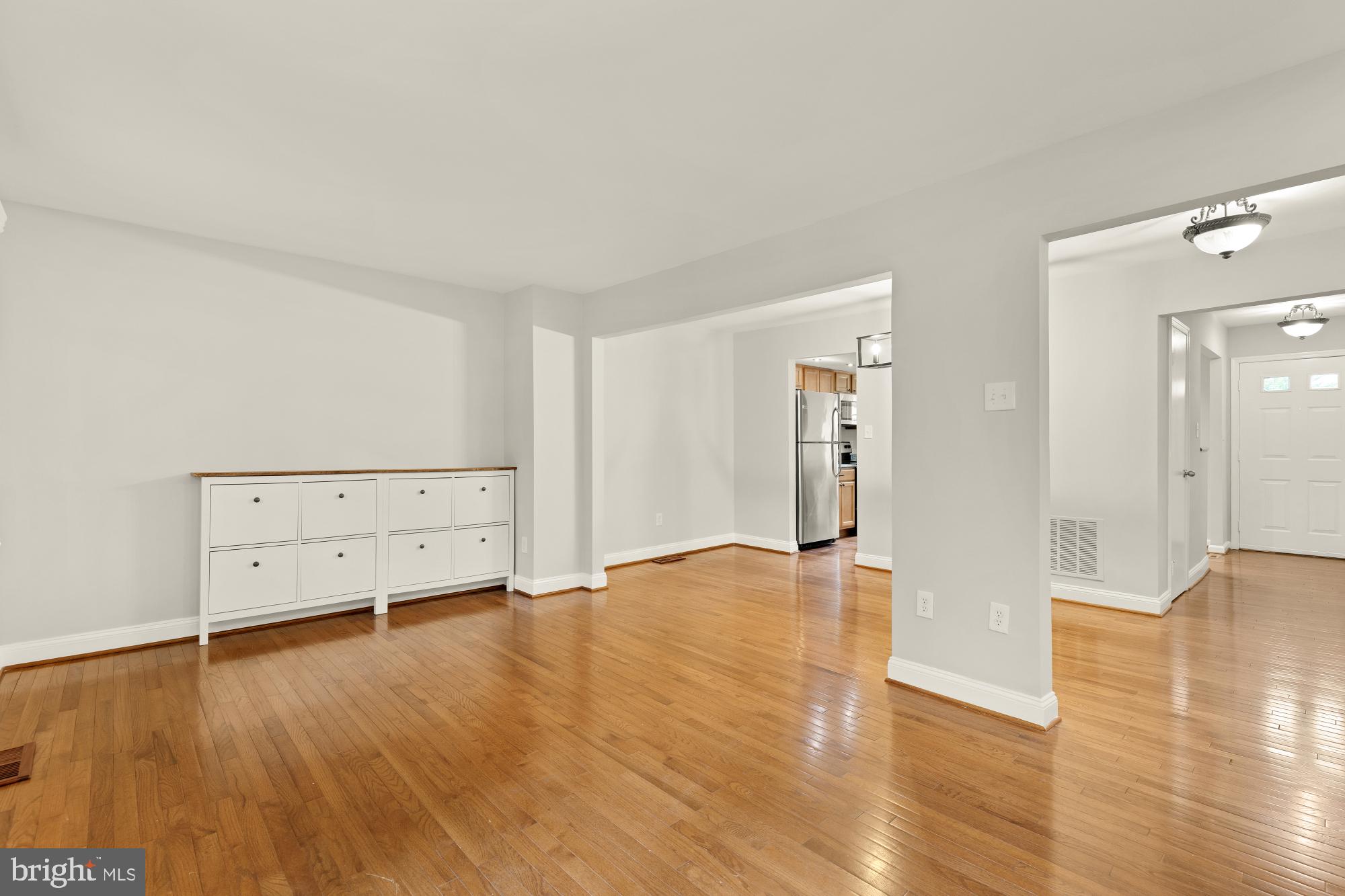 5039 HEAD COURT