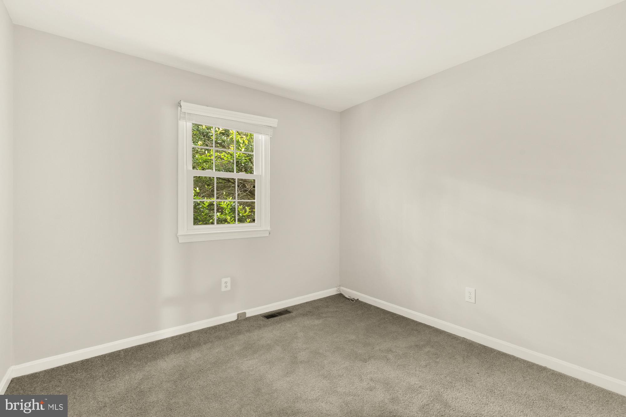 5039 HEAD COURT