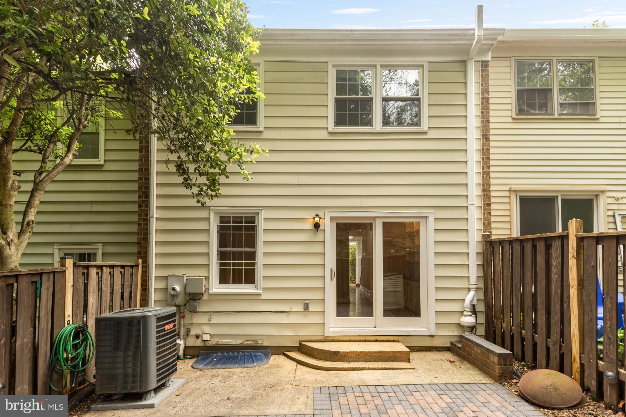 5039 HEAD COURT