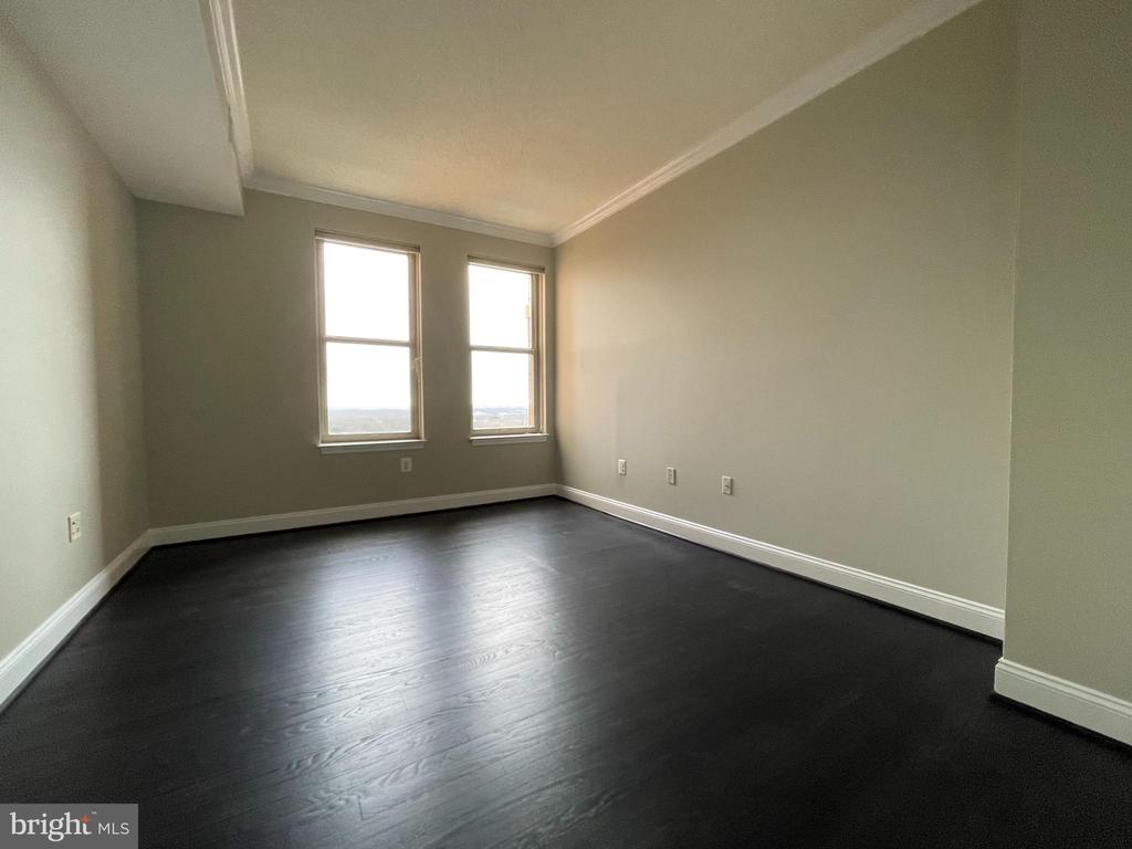 11776 STRATFORD HOUSE PLACE 1205