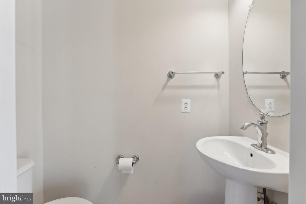9481 CANONBURY SQUARE