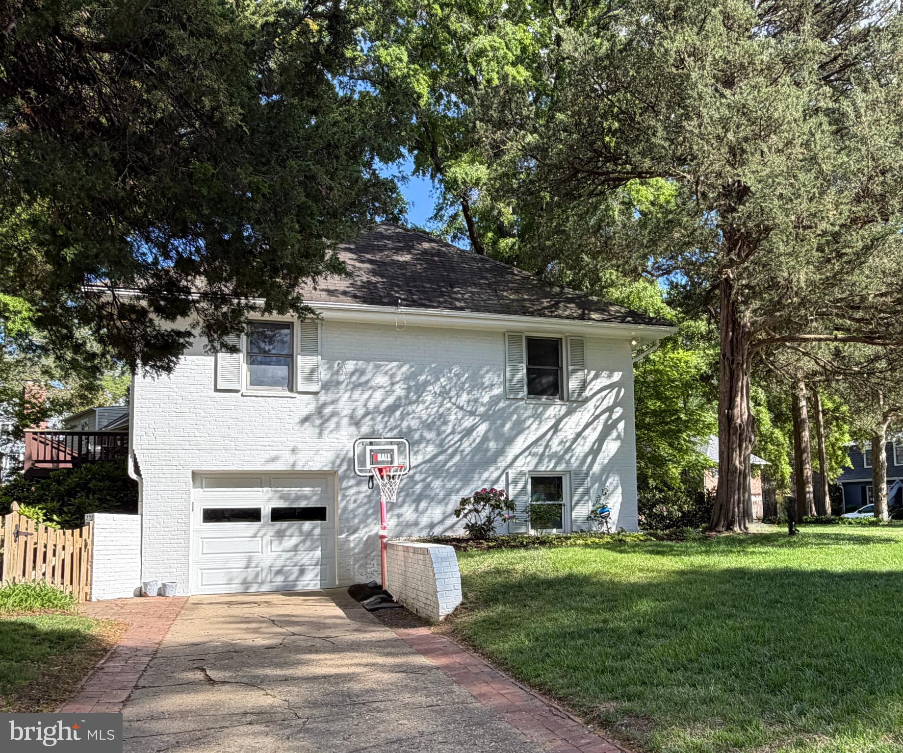 1014 POTOMAC LANE