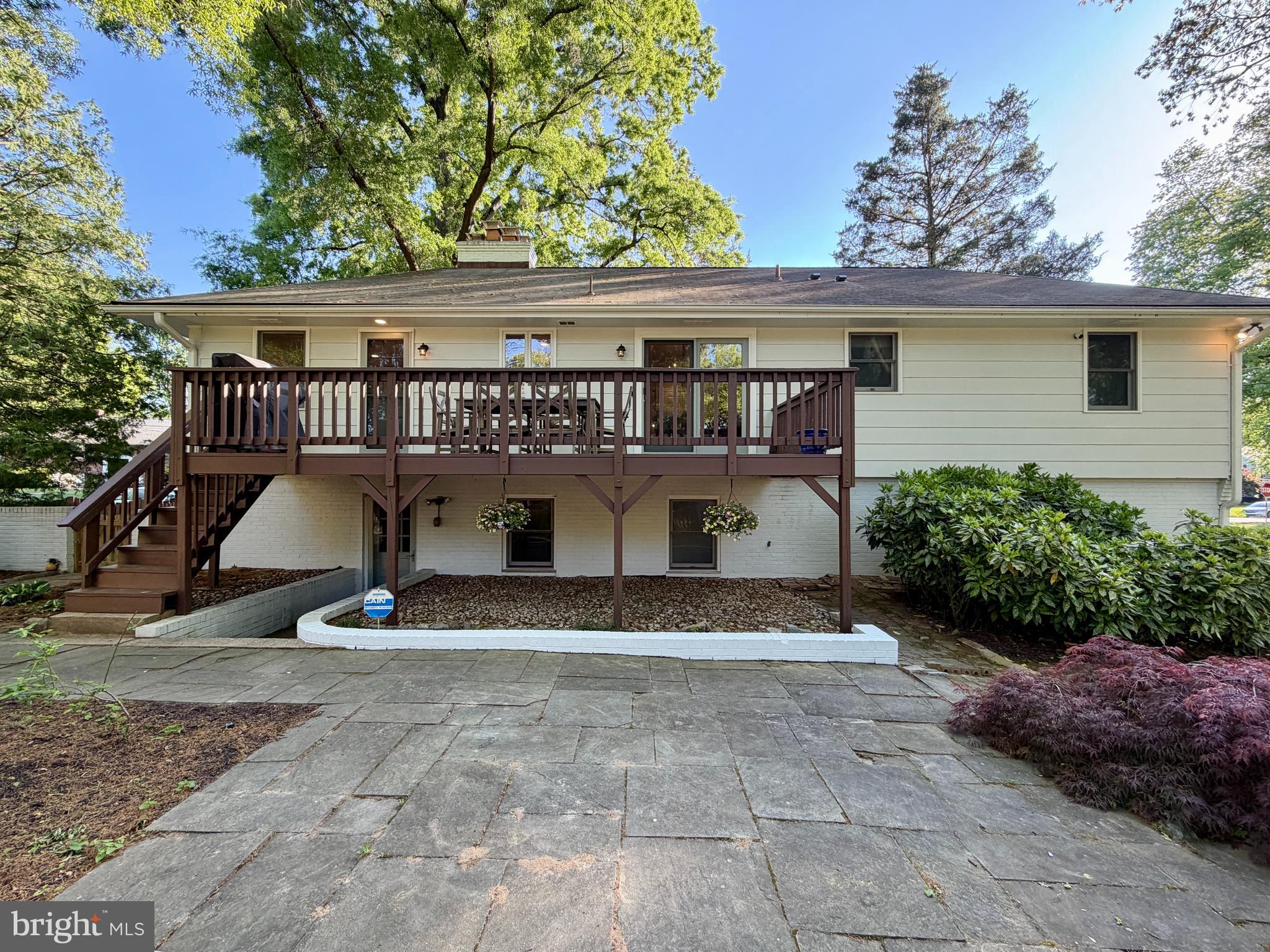 1014 POTOMAC LANE