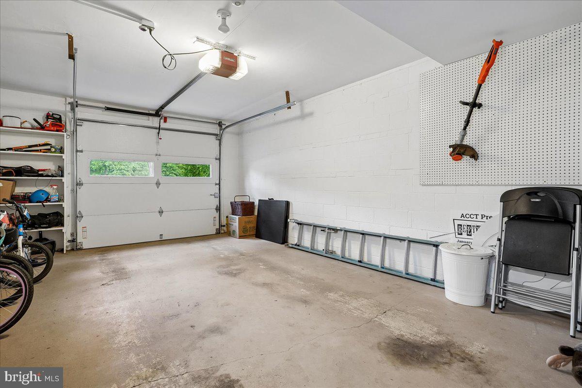 1014 POTOMAC LANE