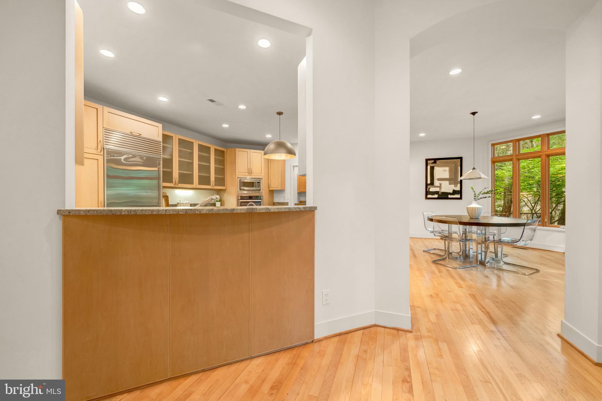 5933 WOODLEY ROAD