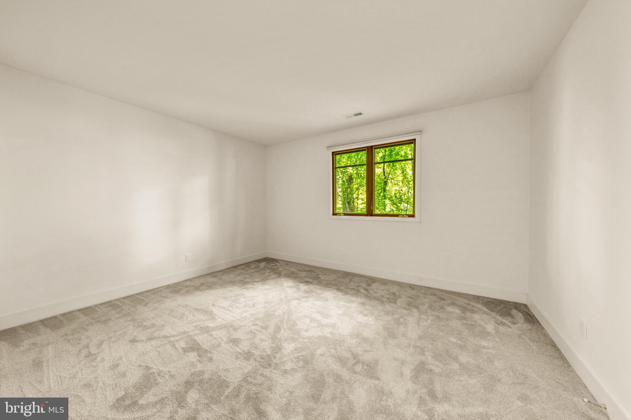 5933 WOODLEY ROAD