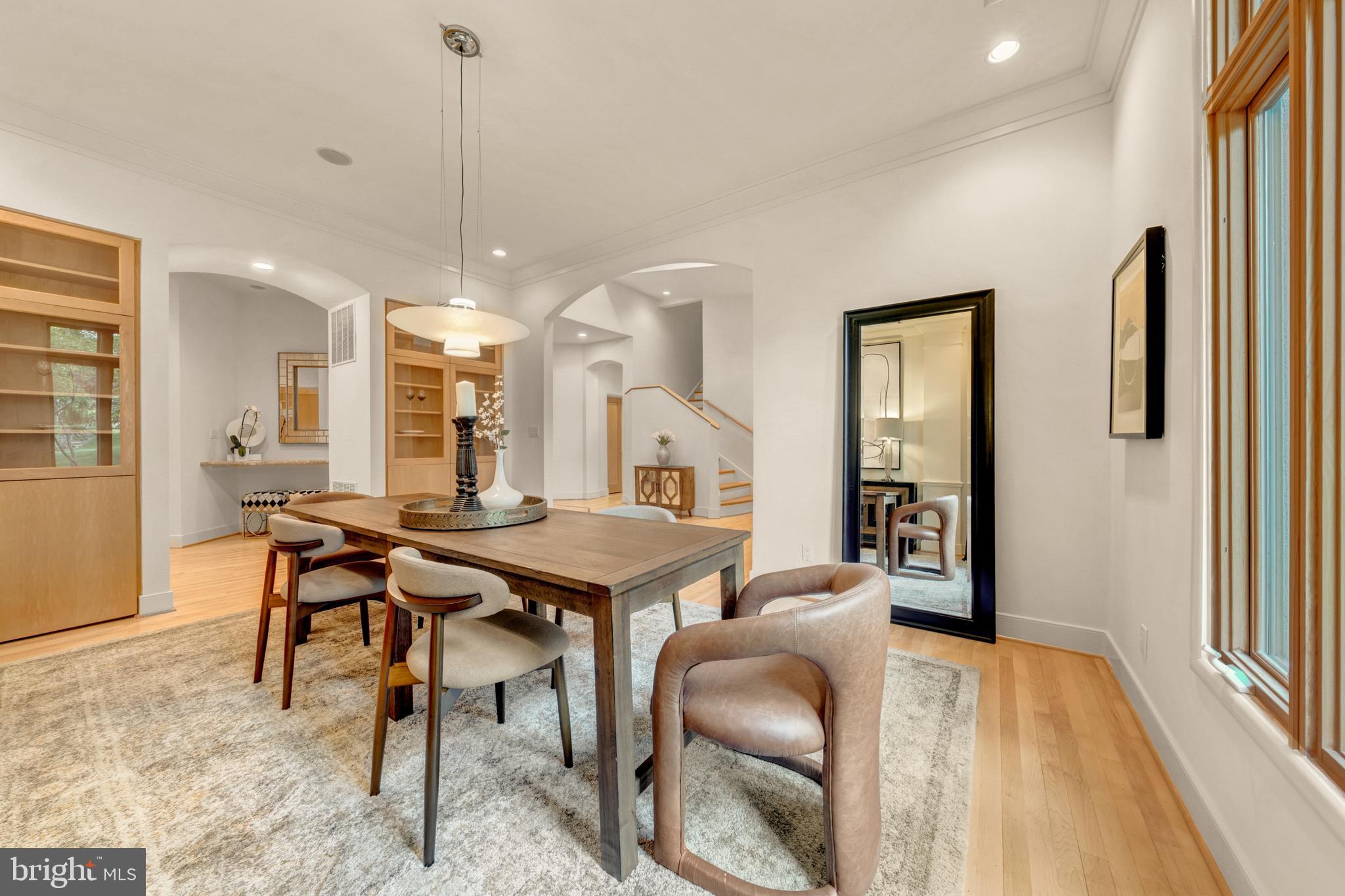 5933 WOODLEY ROAD