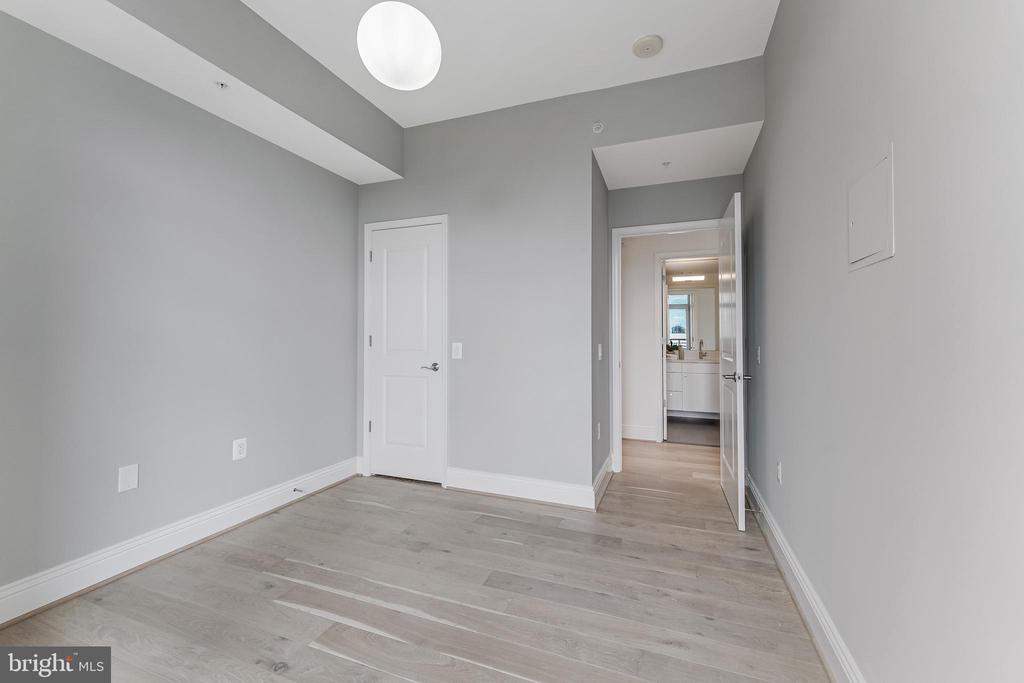 11990 MARKET STREET 1712
